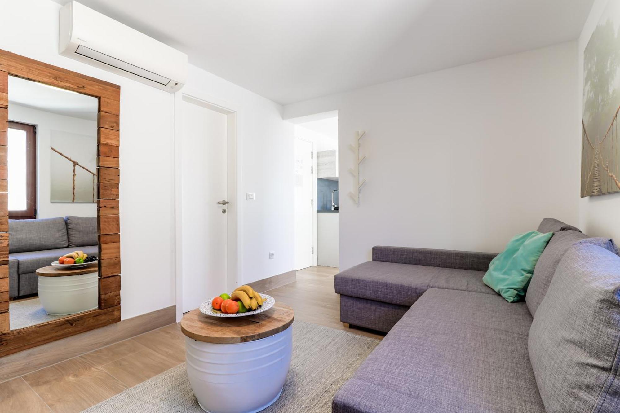 Casanova Apartments - Viewpoint เวอร์ซาร์ ภายนอก รูปภาพ