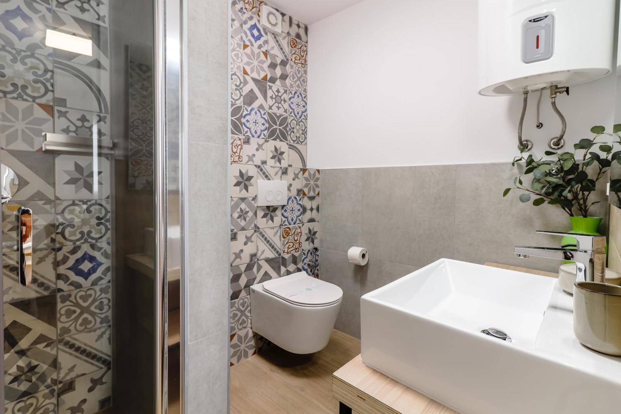 Casanova Apartments - Viewpoint เวอร์ซาร์ ภายนอก รูปภาพ