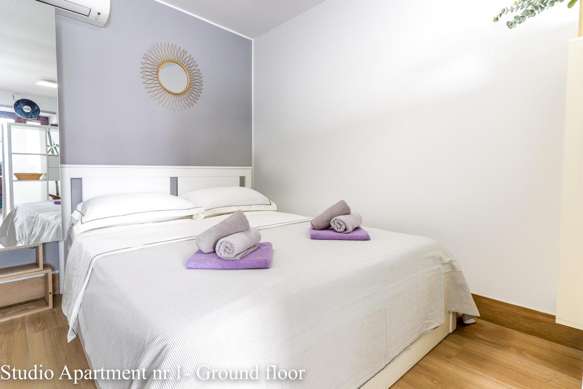 Casanova Apartments - Viewpoint เวอร์ซาร์ ภายนอก รูปภาพ