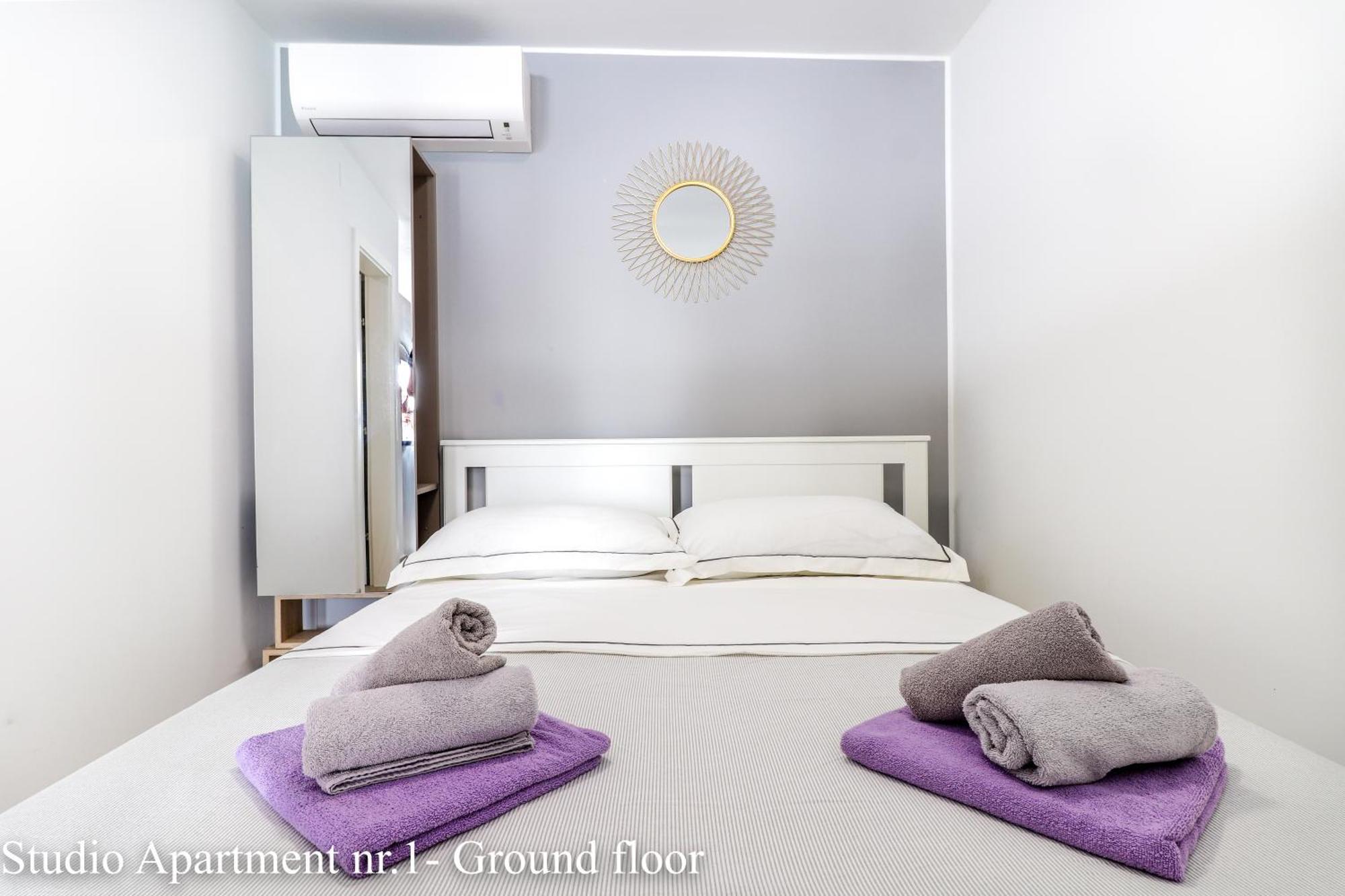 Casanova Apartments - Viewpoint เวอร์ซาร์ ภายนอก รูปภาพ